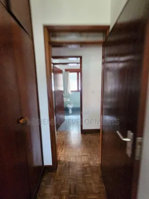 3bdrm House in Muyenga, Makindye for rent