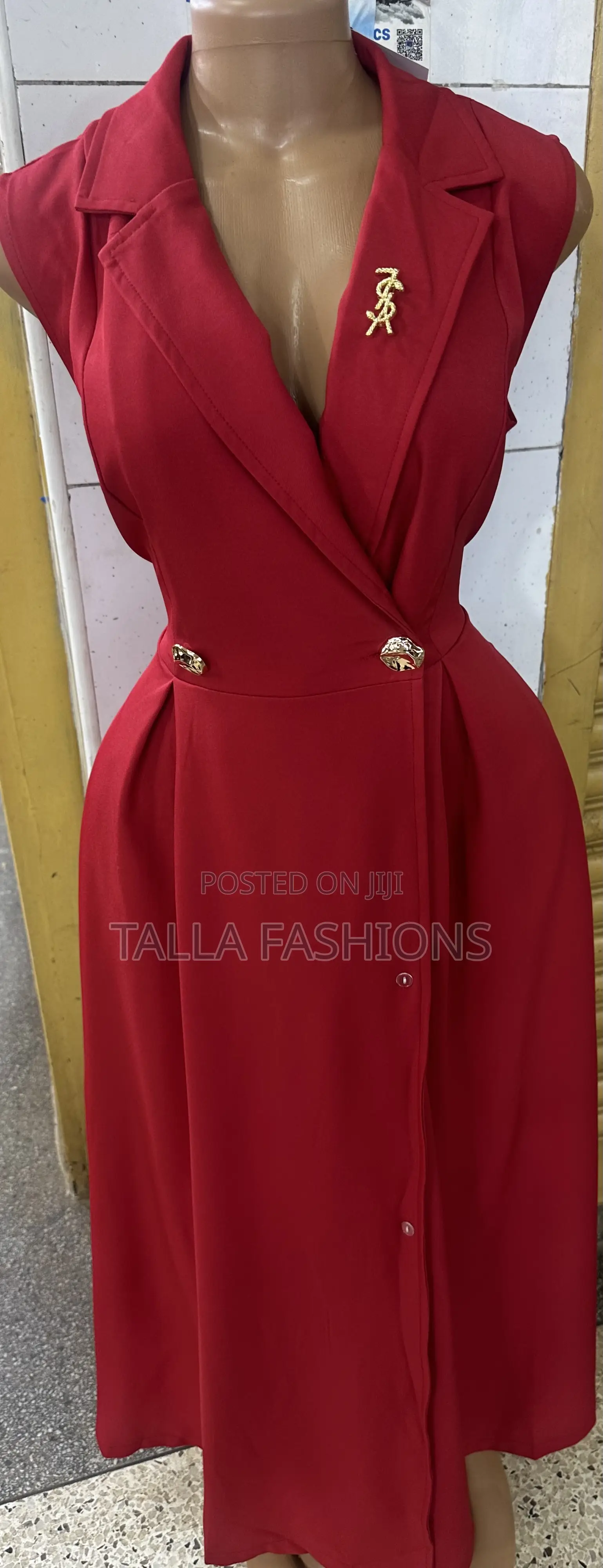 Ladies Classic Clothes