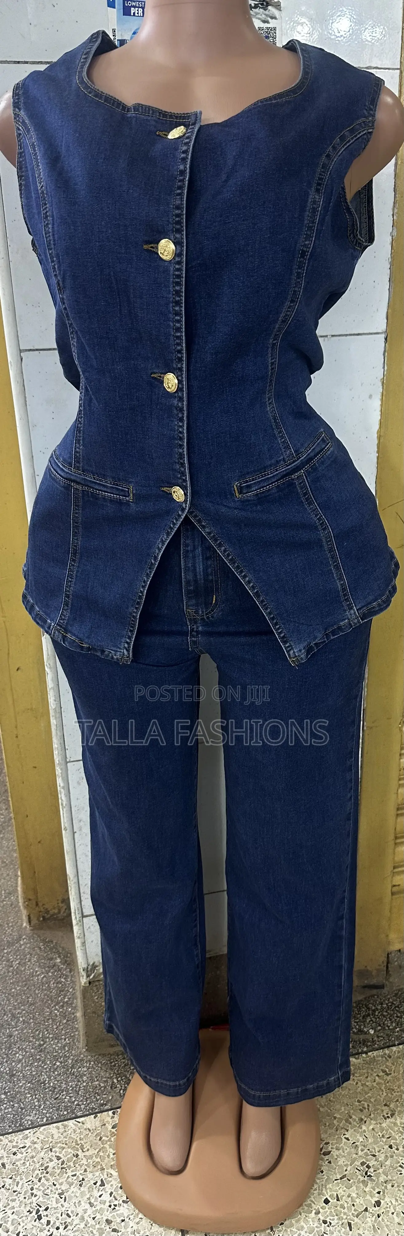 Ladies Classic Clothes