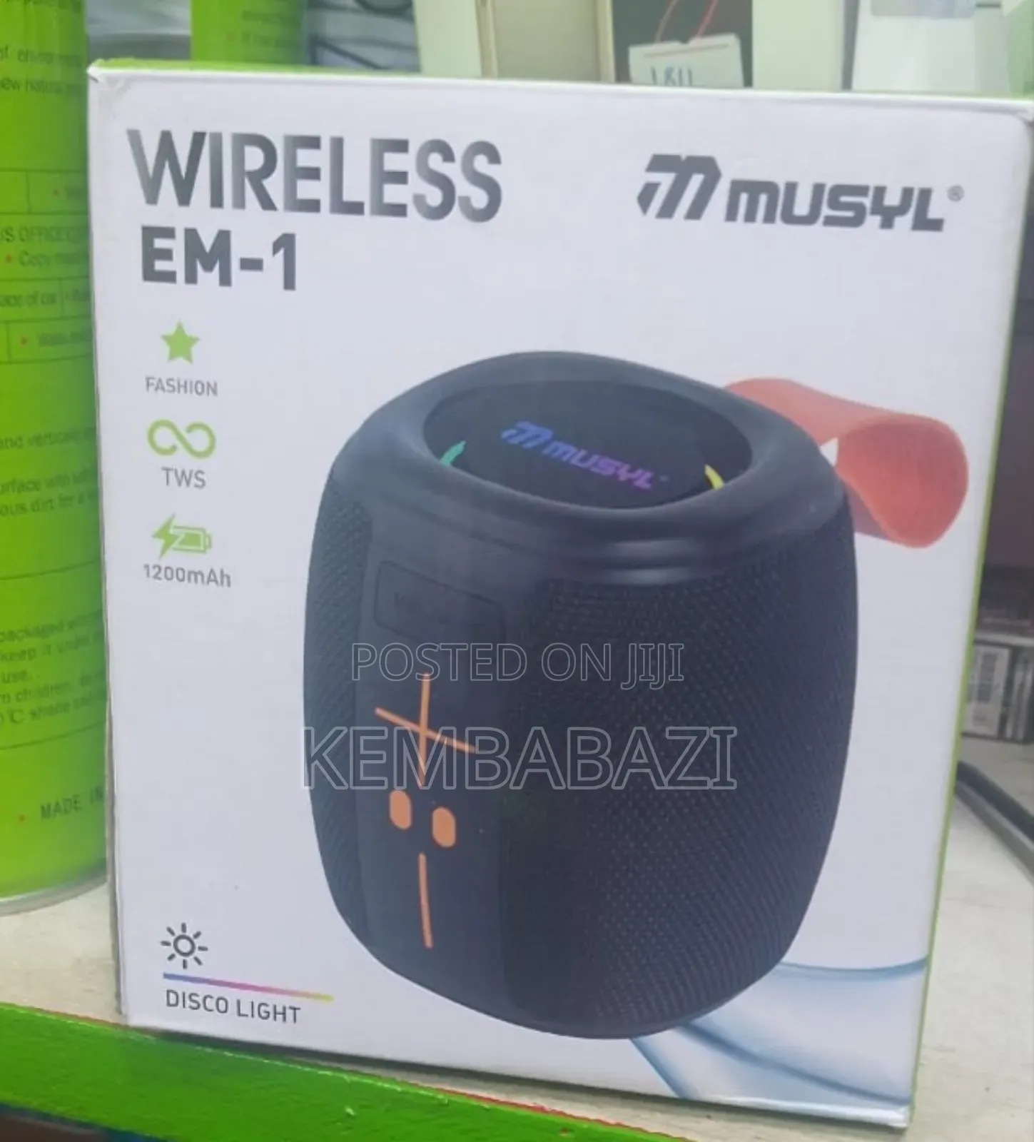 Musyl Em-1 Portable Wireless Speaker.
