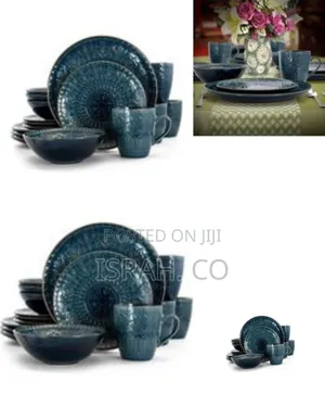 24 Pieces Ceramic Dinnerware Set