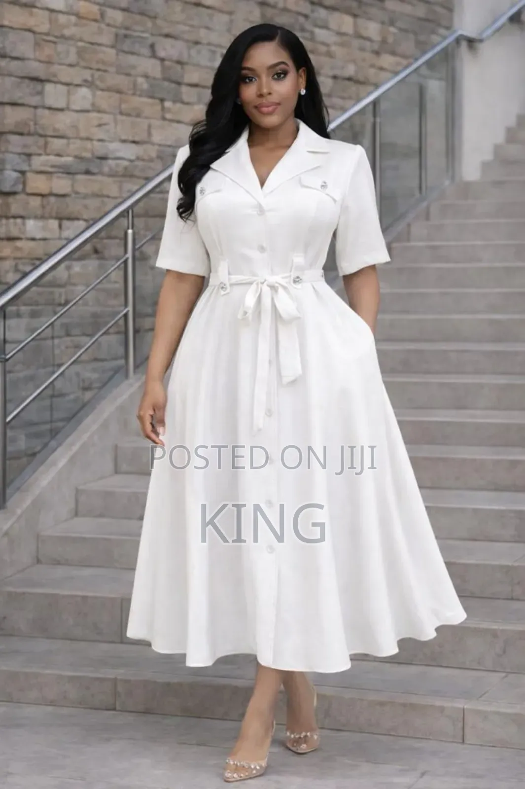 Elegant Short-Sleeved White a-Line Midi Shirt Dress