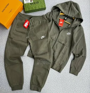 Nike Sportswear Club Fleece Hooded Tracksuit in Dark Grey. Army Green