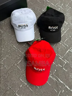 Lacoste Capes