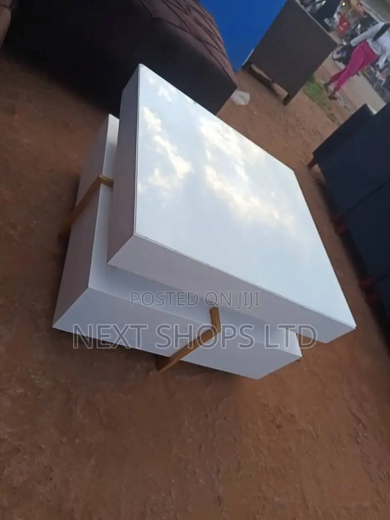 Centre Tables/Luxury Polished Center Table/Center Tables/Centre/ Table