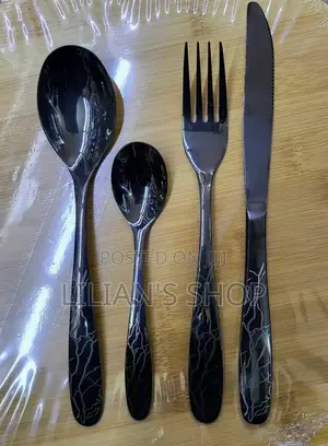 24pcs Black Stainless Steel Cutlery Set