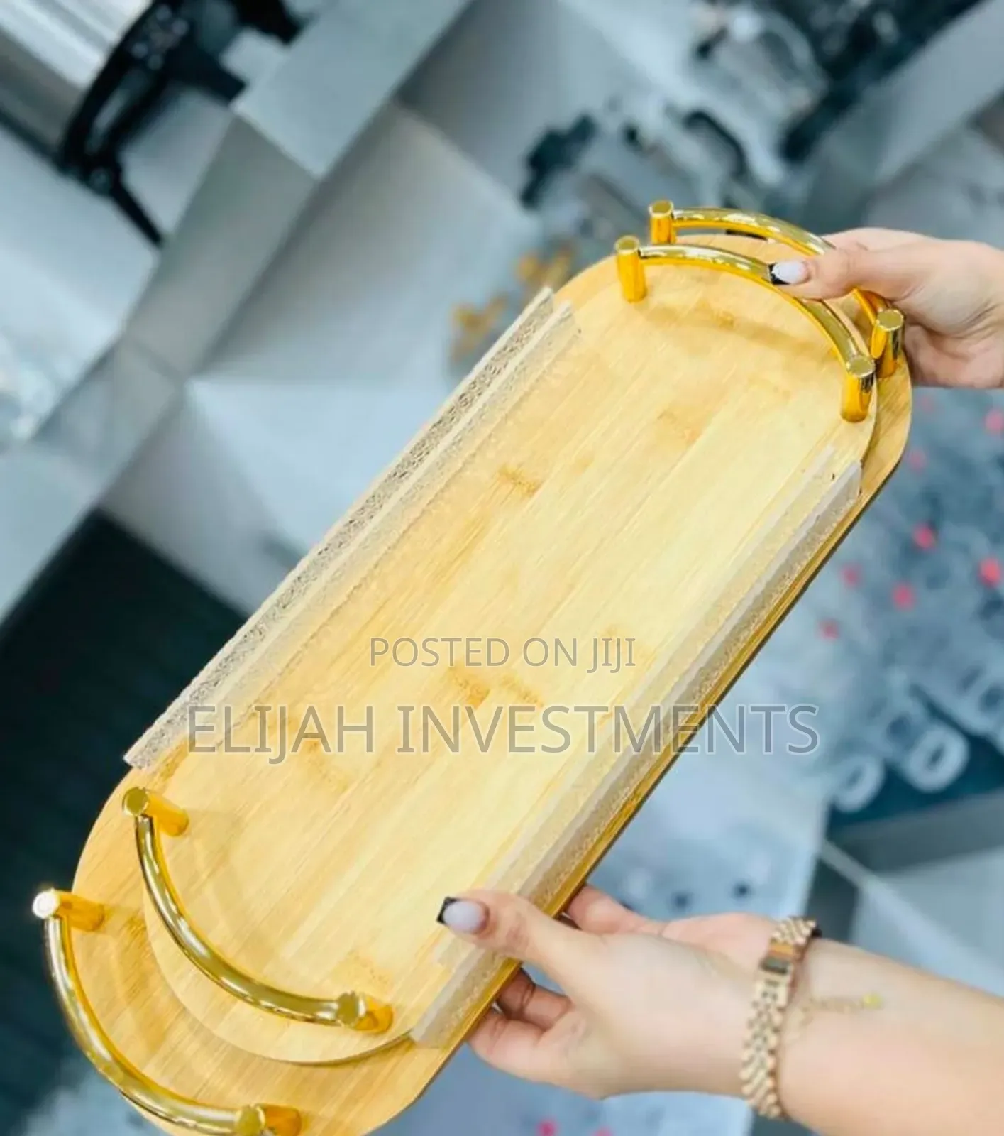 2pcs Mini Bamboo Serving Trays With Gold-Toned Metal Handles
