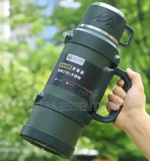 High-Capacity Stainless Steel Vacuum-Insulated Flask