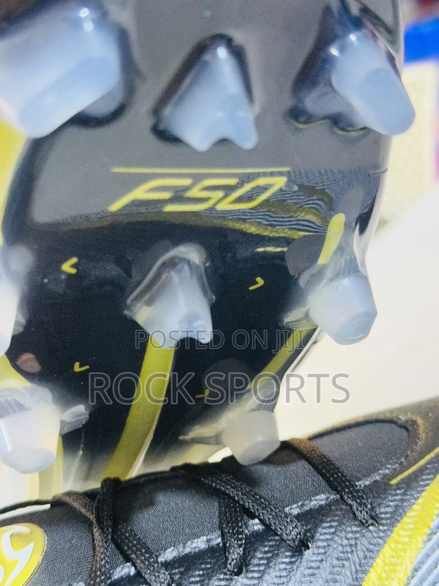 Football Shoes F50