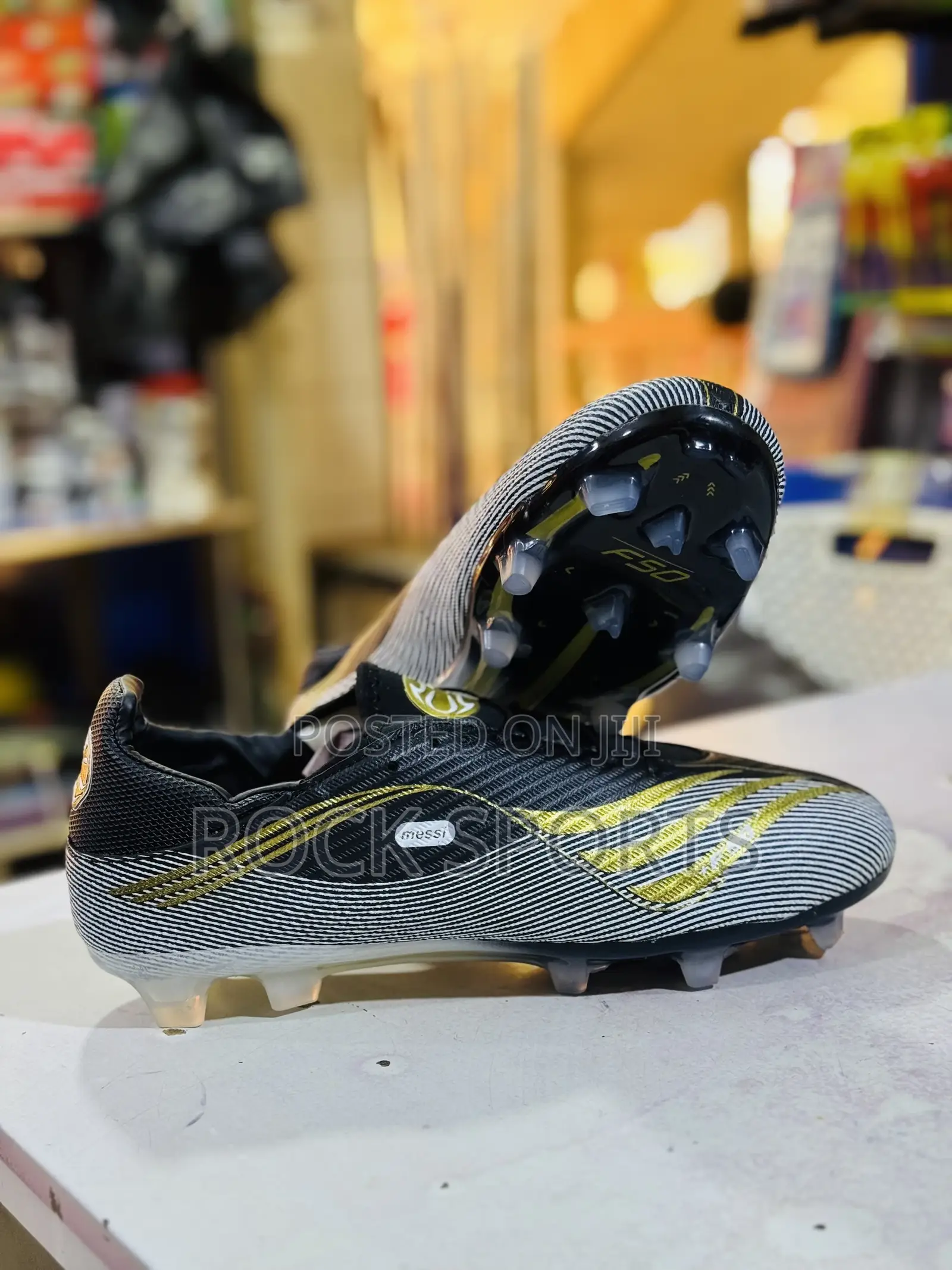 Football Shoes F50