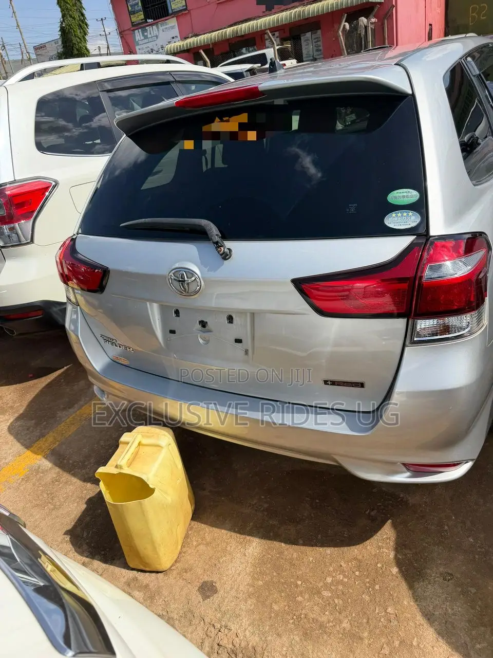 Toyota Corolla Fielder 2018 Silver
