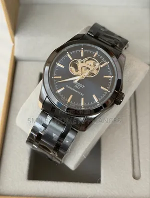 Black Strapped Tissot Men's Authentic Mechanical Wrist Time Piece