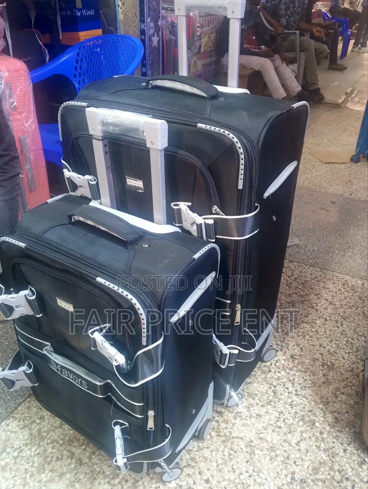 Original Cloth Suitcase. Medium.( Black)
