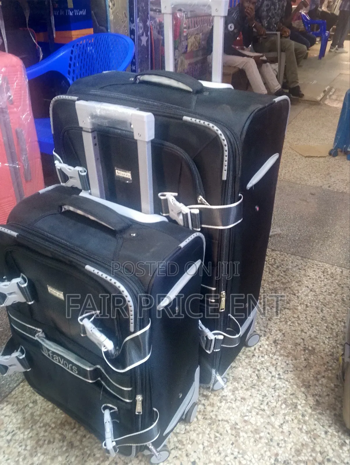 Original Cloth Suitcase. Medium.( Black)