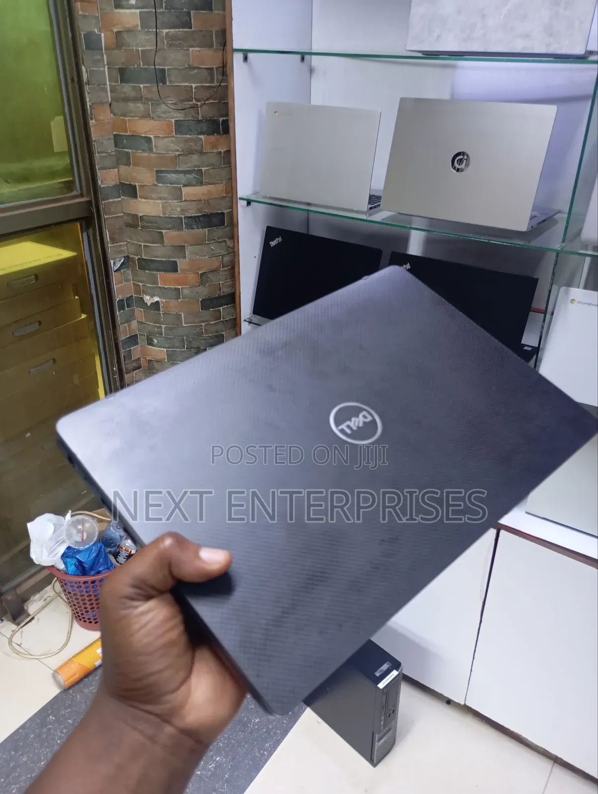 Laptop Dell Latitude 7400 8GB Intel Core I5 SSD 256GB