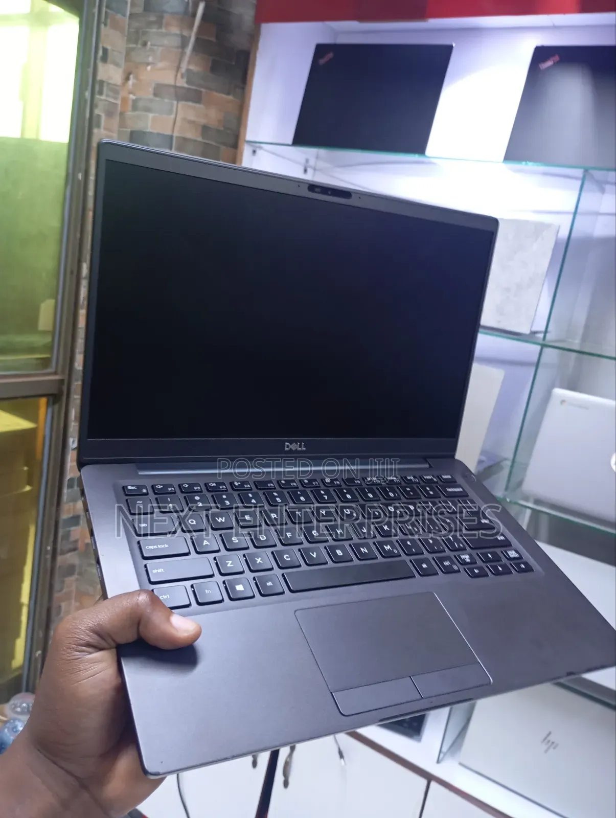Laptop Dell Latitude 7400 8GB Intel Core I5 SSD 256GB