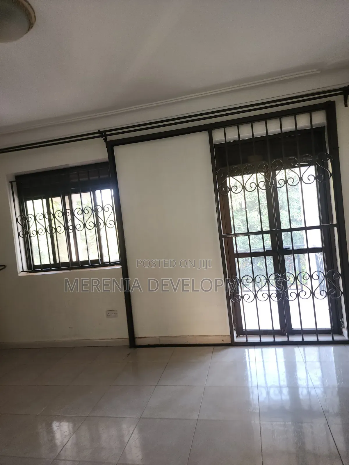 4bdrm Apartment in Muyenga, Makindye for rent
