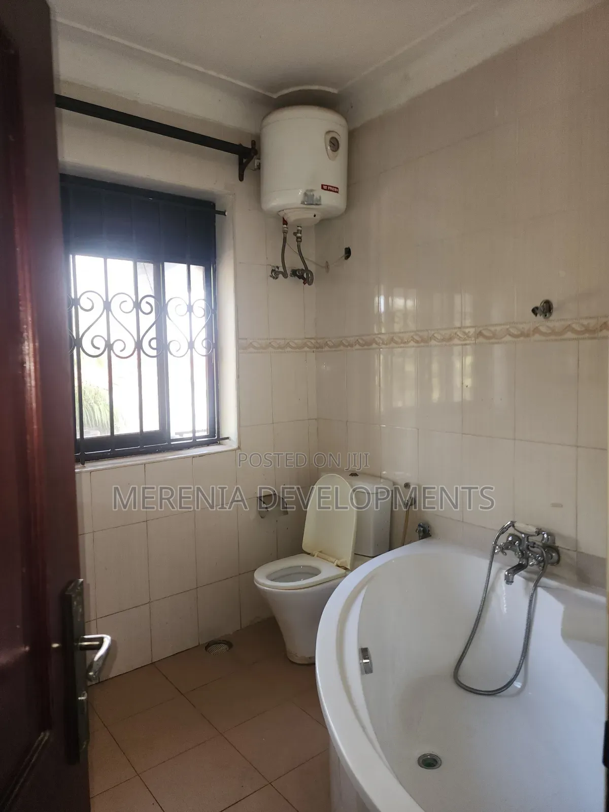 4bdrm Apartment in Muyenga, Makindye for rent