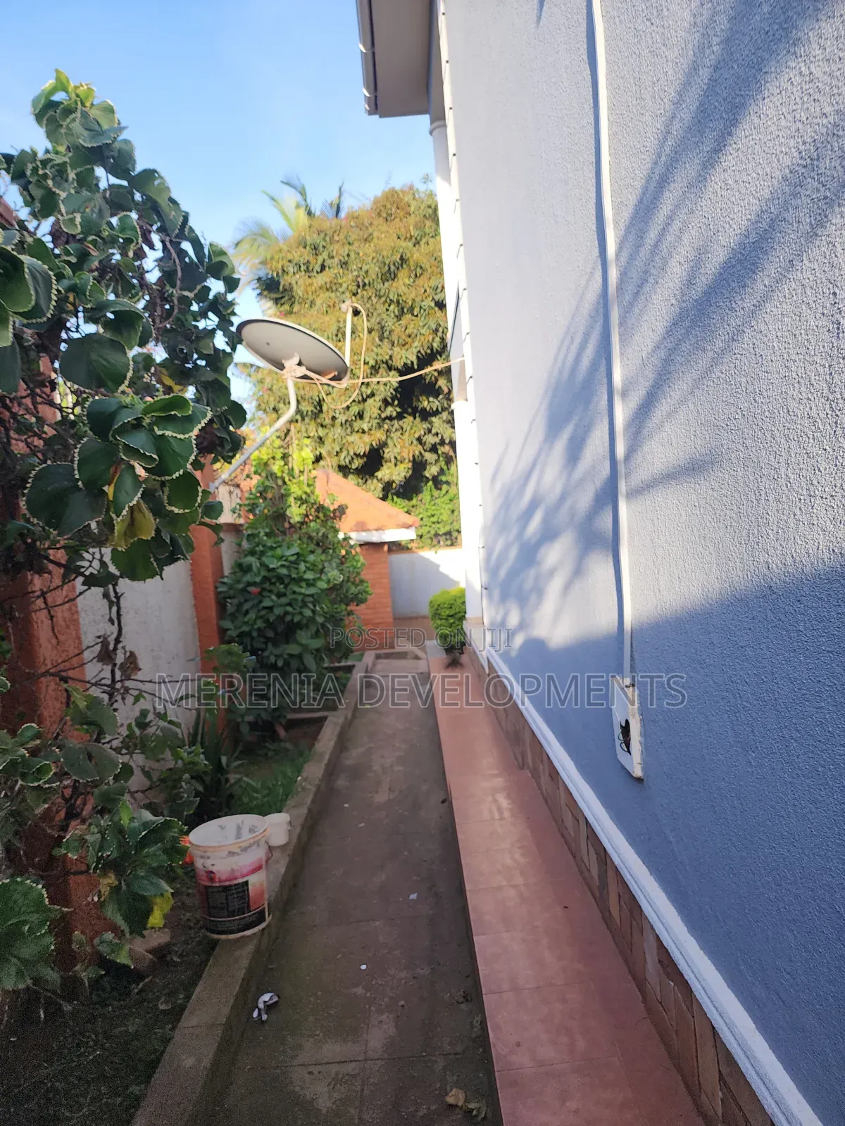 4bdrm Apartment in Muyenga, Makindye for rent