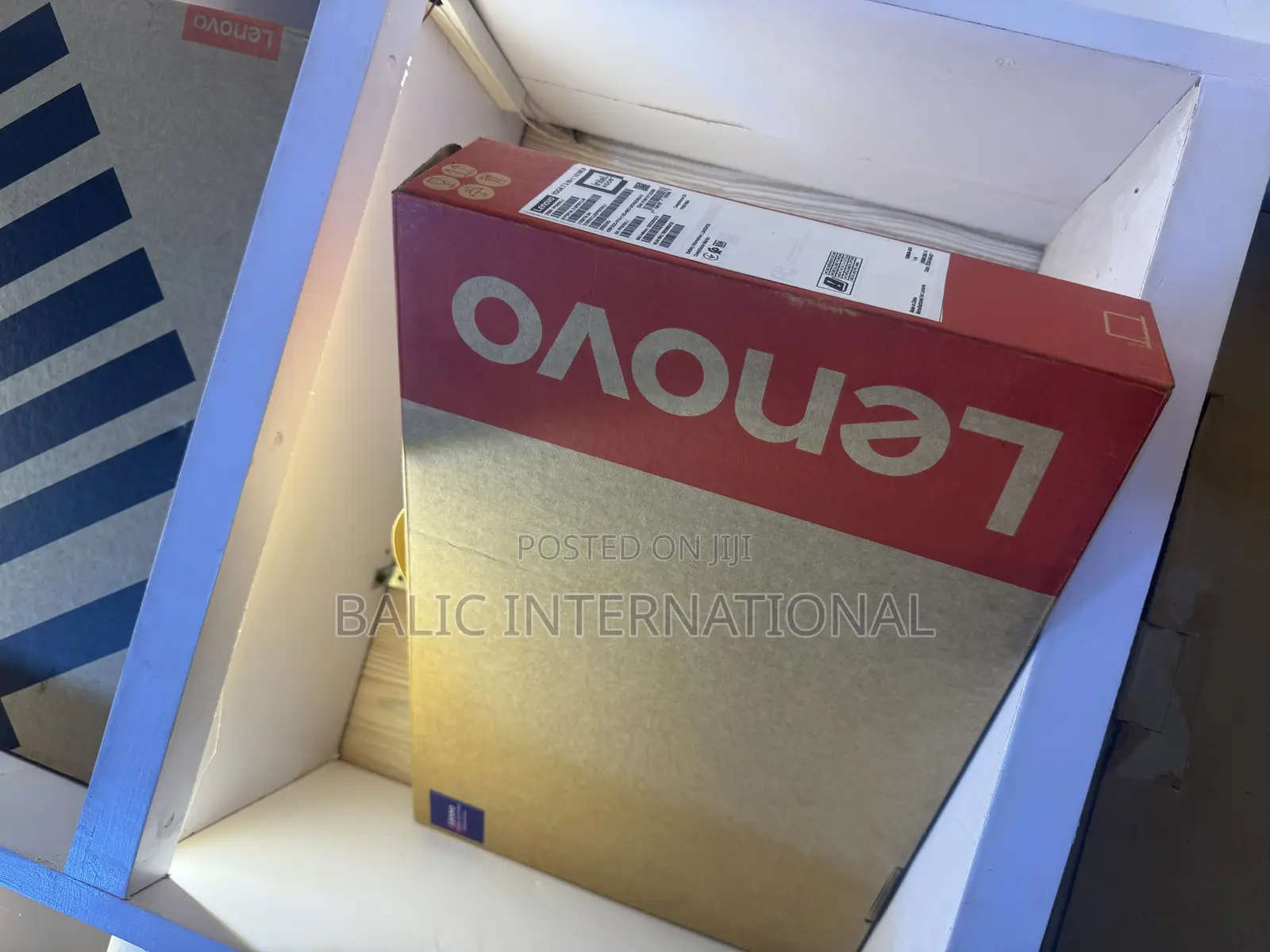 New Laptop Lenovo Yoga 7i 16GB Intel Core Ultra 7 SSD 1T