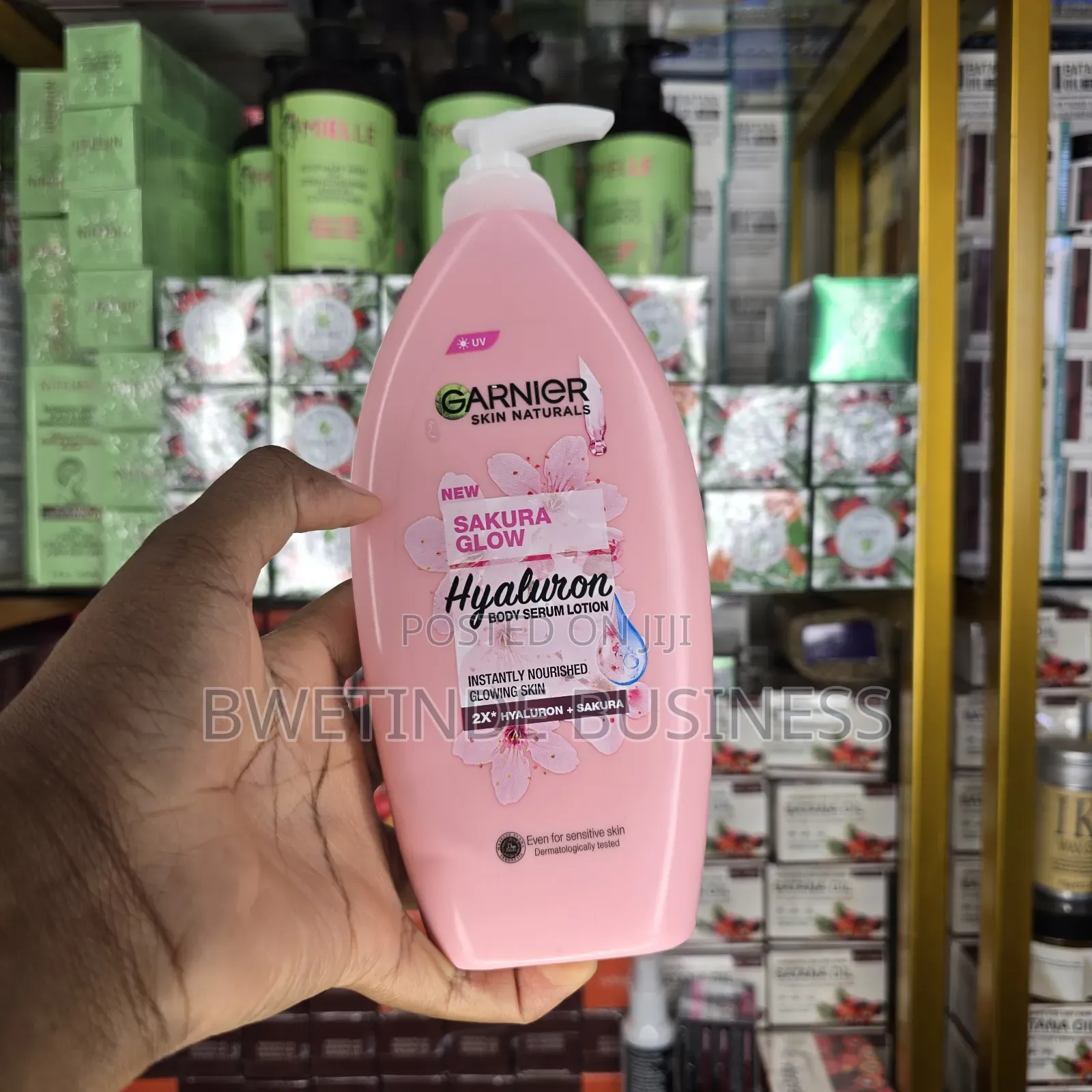 Garnier Skin Naturals Sakura Glow Hyaluron Body Serum Lotion.