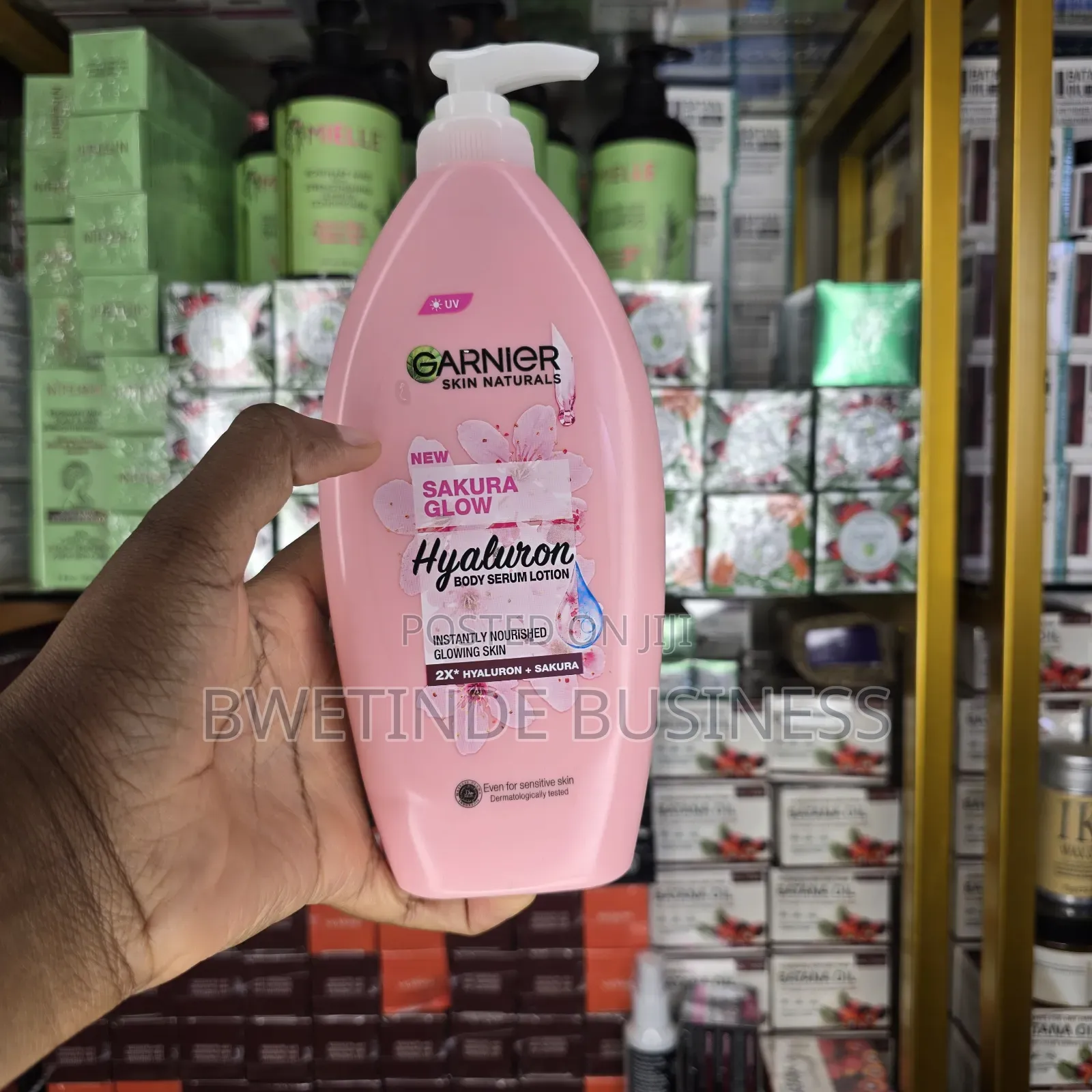 Garnier Skin Naturals Sakura Glow Hyaluron Body Serum Lotion.
