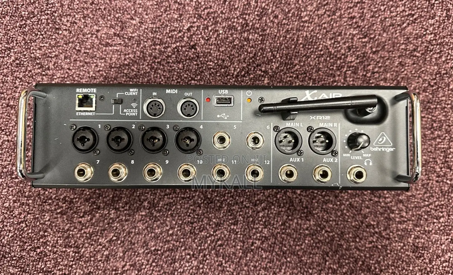 Behringer X Air Xr12 12-Channel Digital Mixer With Rack Ears