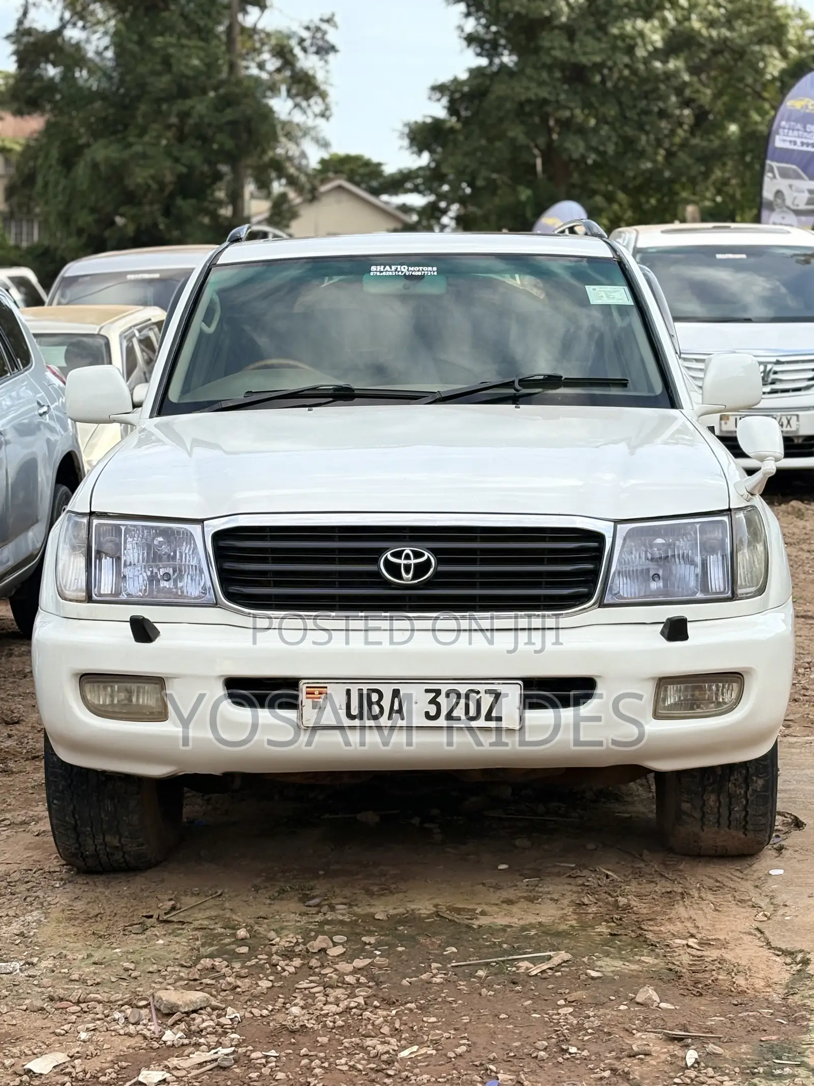 Toyota Land Cruiser Cygnus 4.7 1999 White