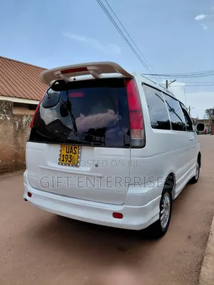 Toyota Noah 2001 White