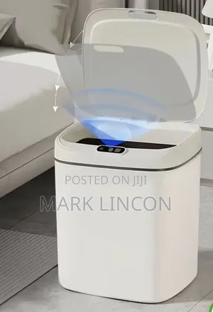 Automatic Touchless Smart Trash Can