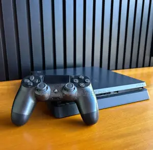 Chipped Playstation 4 Slim Ps4 Slim. Comes With 13 Games (Gta 5, Fc26)