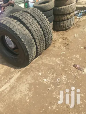 Truck Second Hand Tyres
