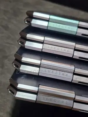 New Laptop HP Spectre X360 15 16GB Intel Core i7 SSD 1T