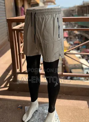 Cream Gray Gym Shorts With Black Inside Leggings