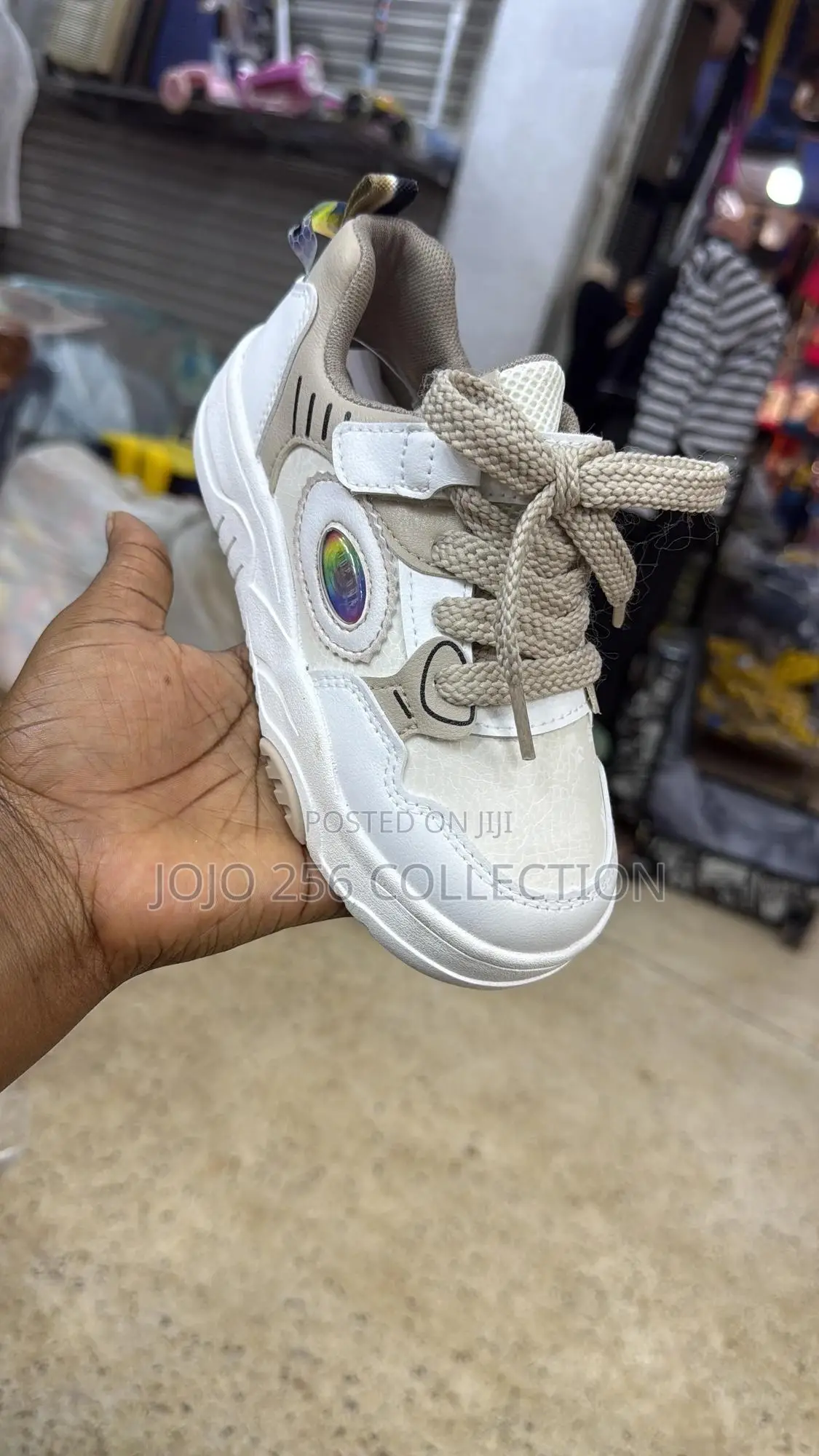 Kids Sneakers With Beautiful Colors
