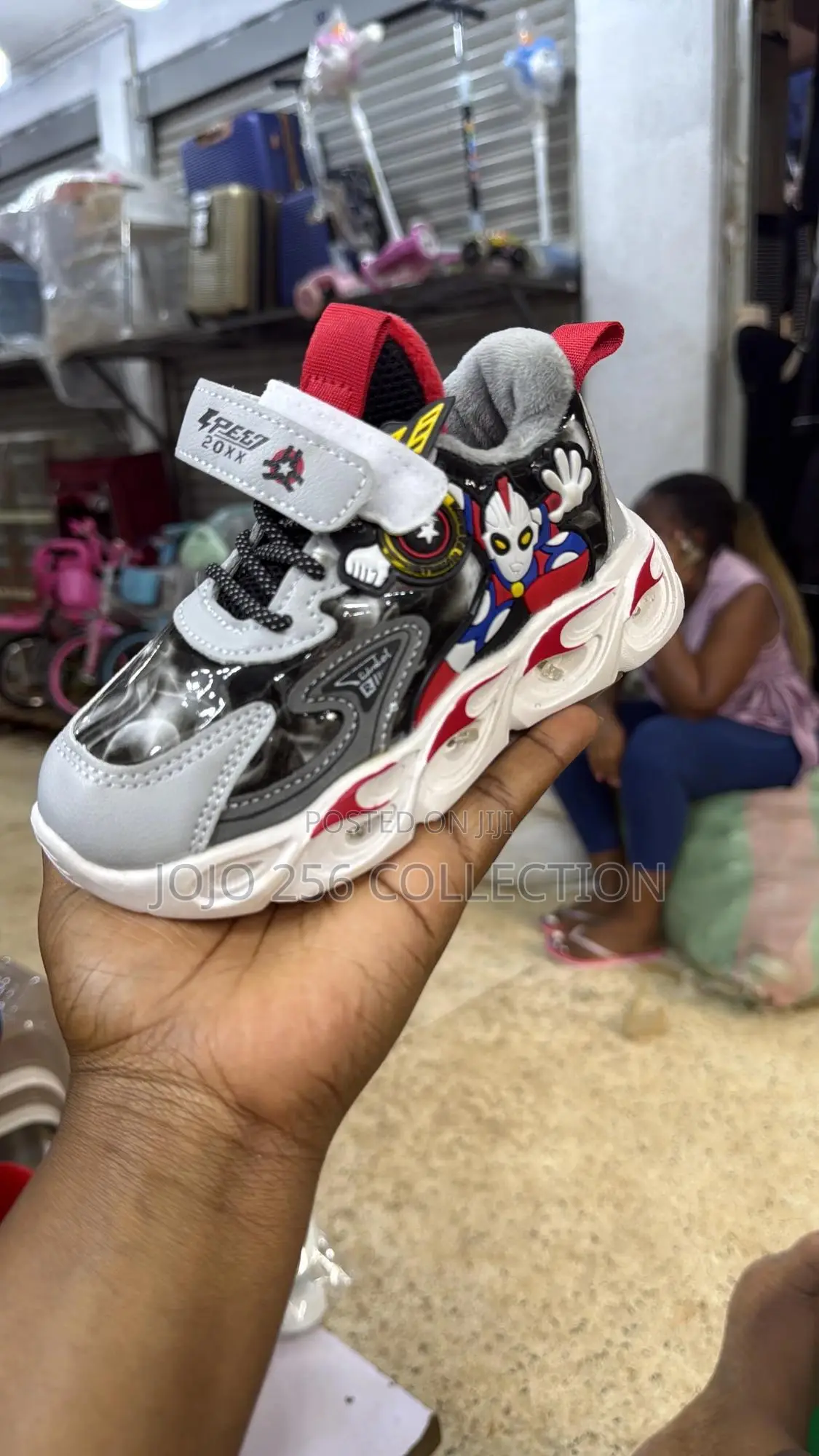 Kids Sneakers With Beautiful Colors