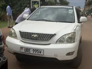 Toyota Harrier 2008 White