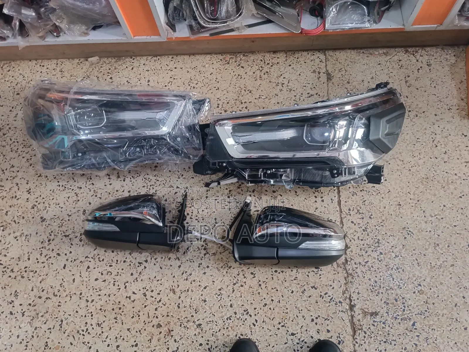 Hilux Rocco Combo of Headlights and Side Mirrors