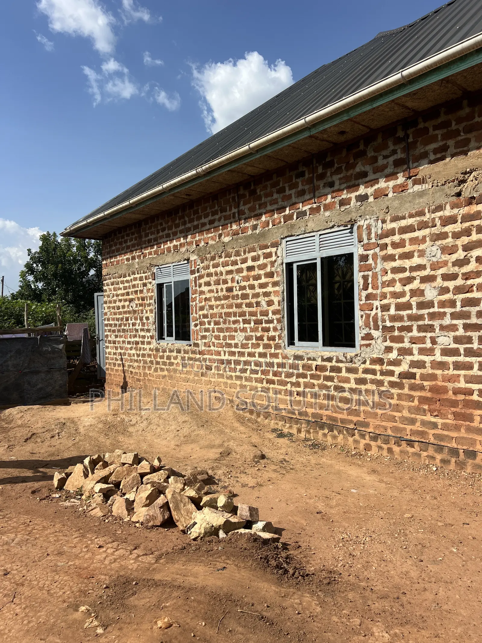3bdrm House in Wakiso / Wakiso for sale