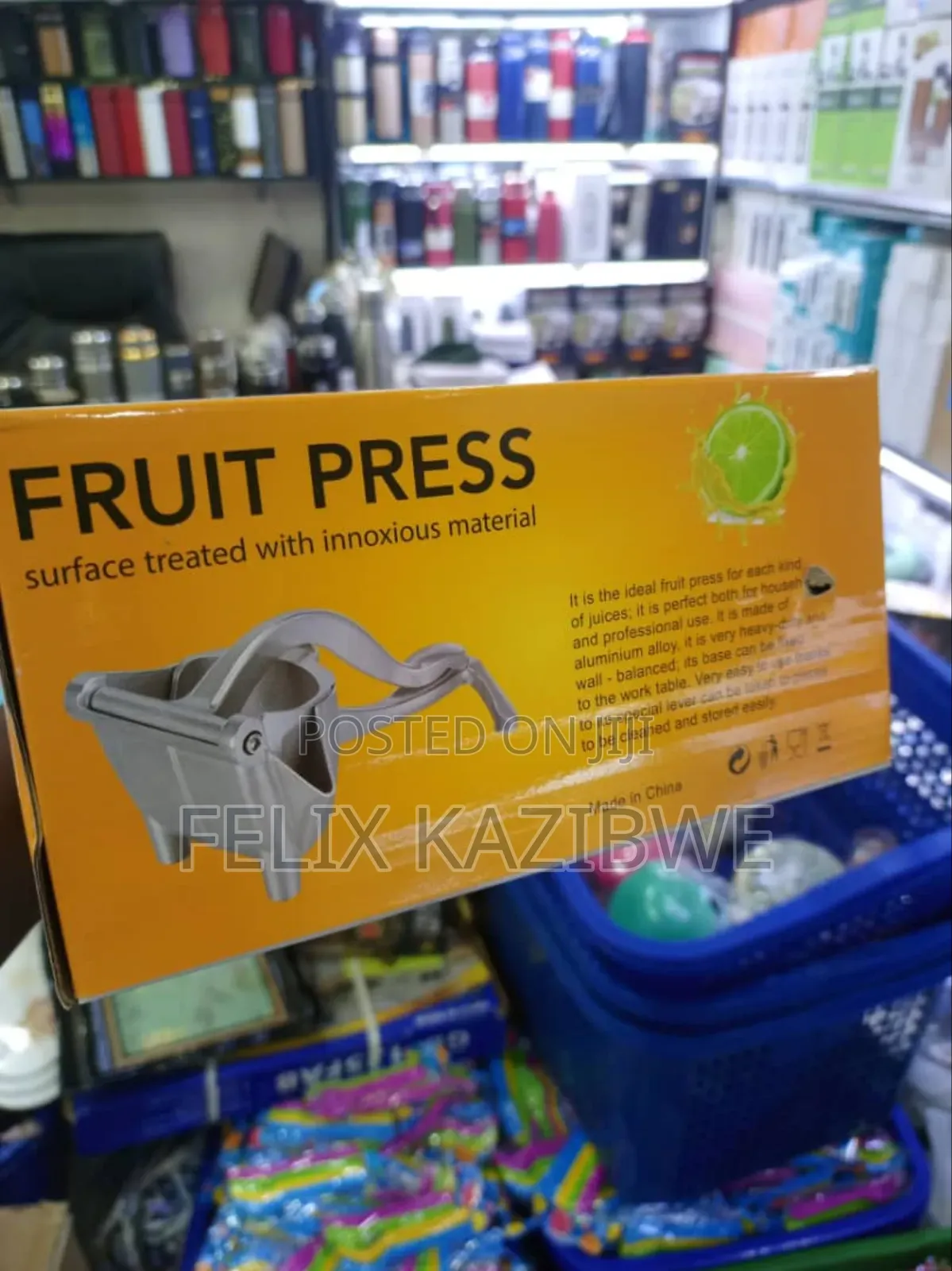 Manual Aluminum Alloy Fruit Press.