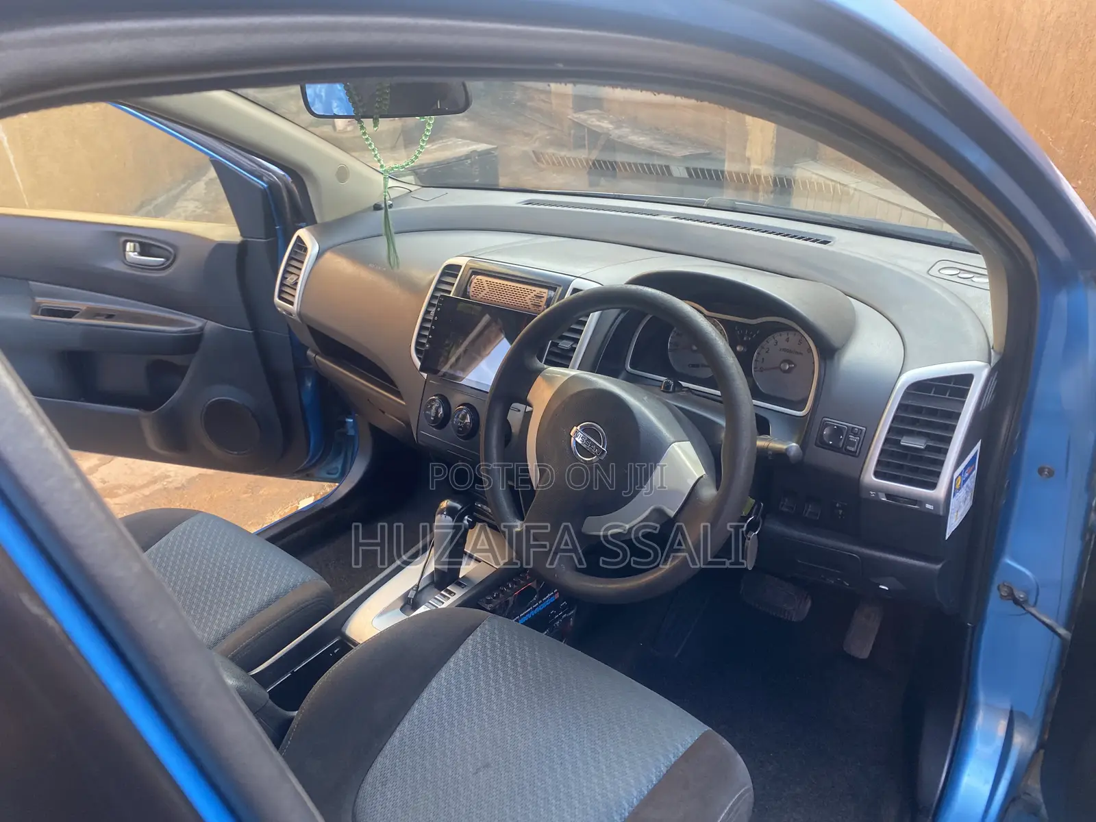 Nissan Wingroad 2001 Blue