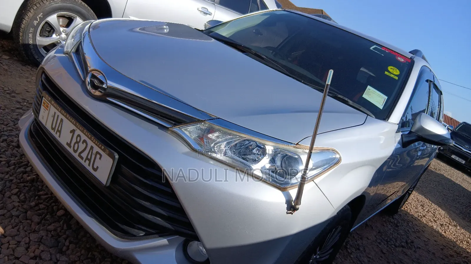 Toyota Corolla Fielder 2015 Silver