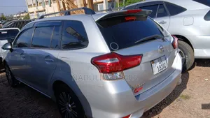 Toyota Corolla Fielder 2015 Silver