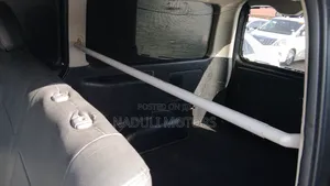 Toyota HiAce 2011 Black