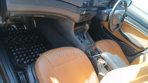 BMW 318i 2006 Gold
