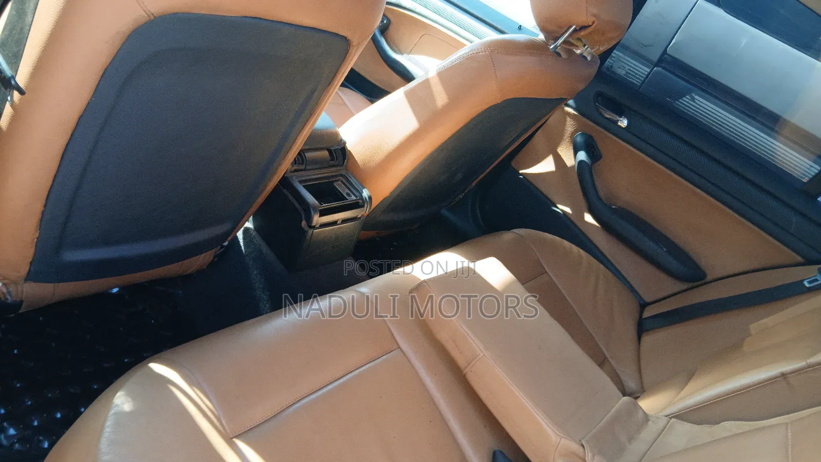 BMW 318i 2006 Gold