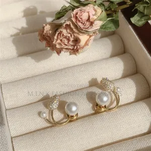 Tulip Earrings