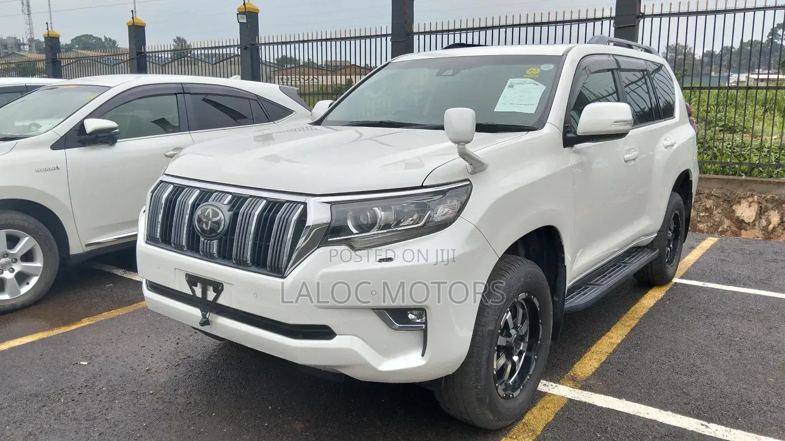Toyota Land Cruiser Prado 2.7 2018 White