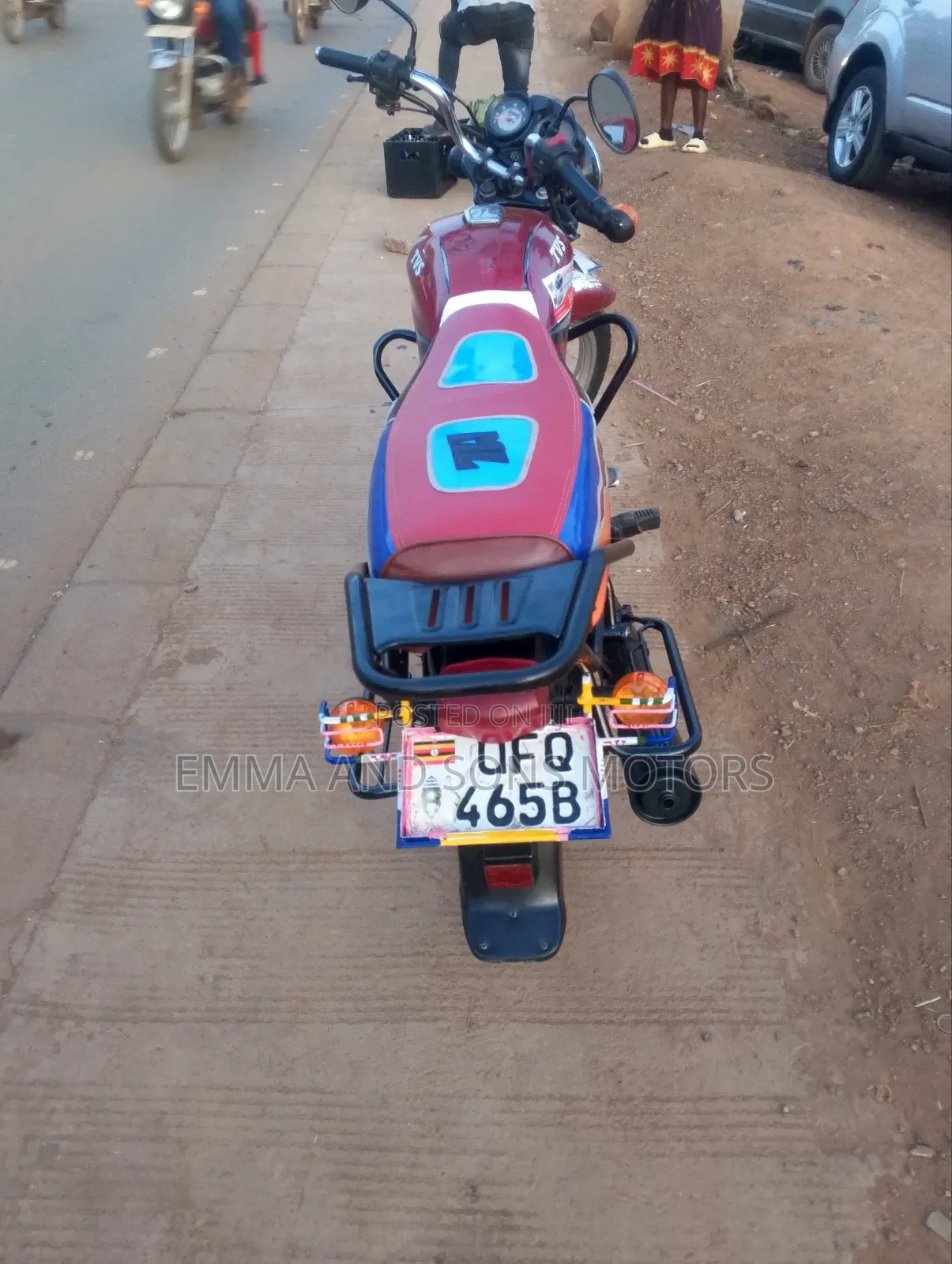 TVS HLX 125 2022 Red