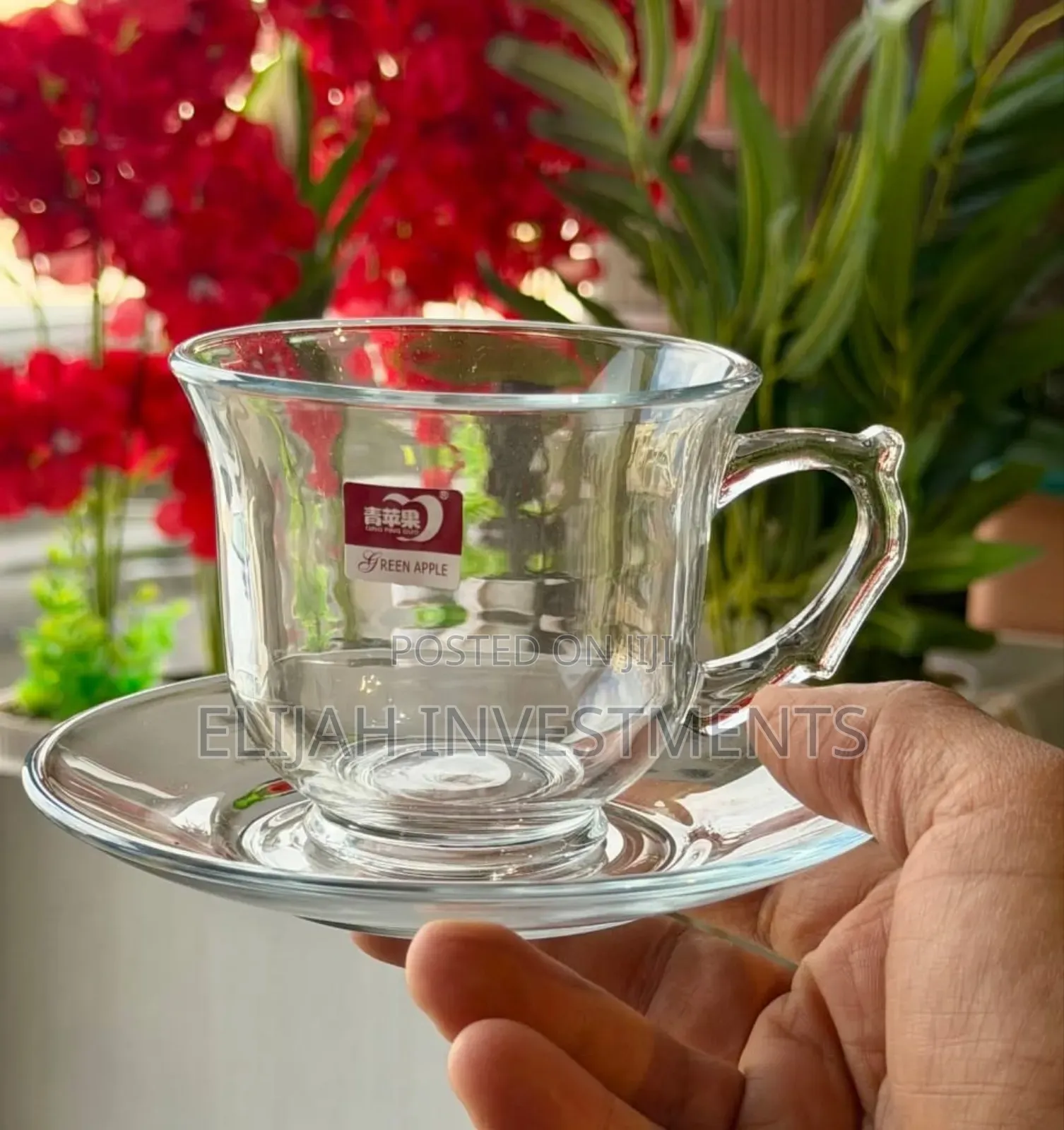 Elegant Clear Glass Tea or Coffee Cups With Matching Saucers